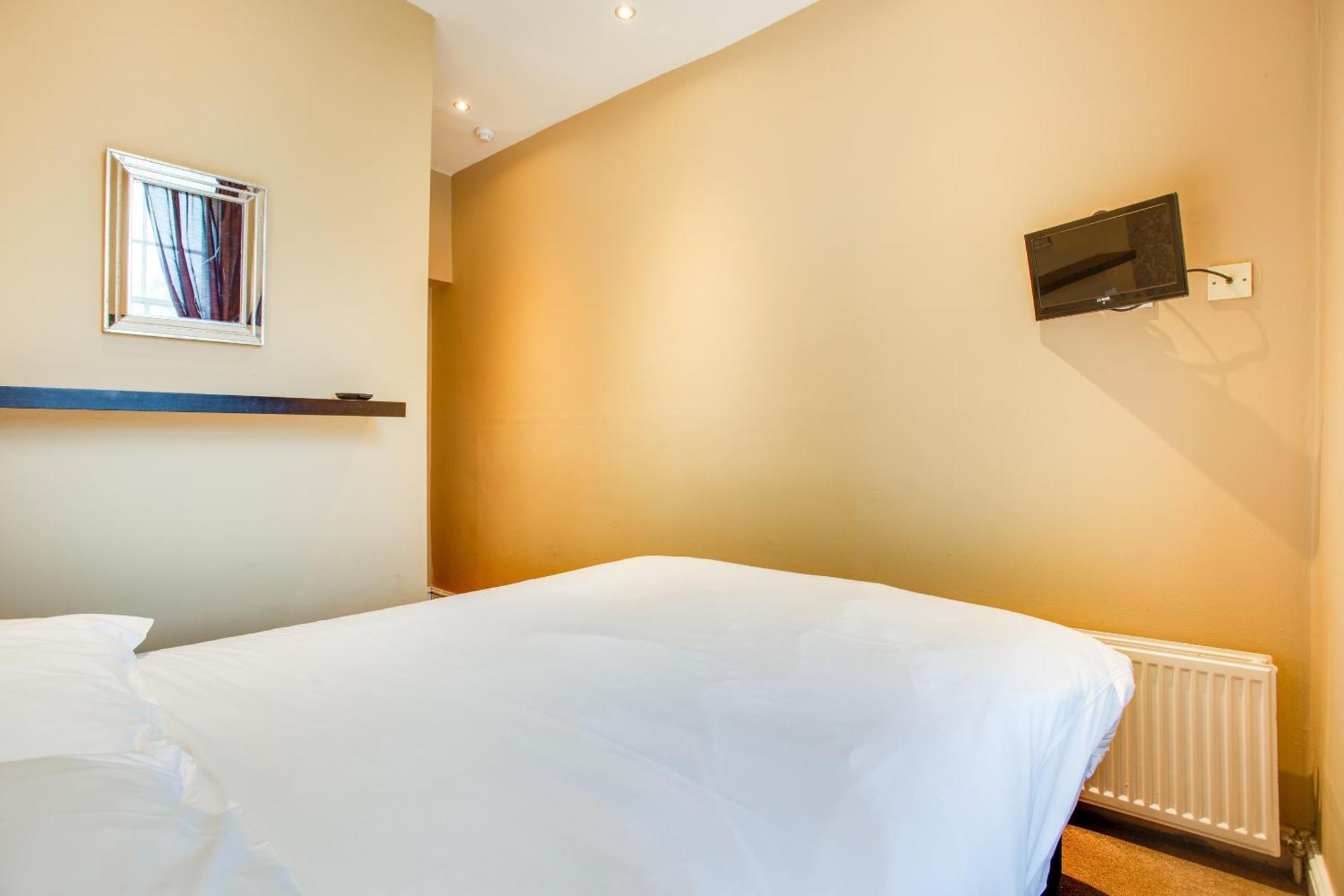 Somerset Hotel Baker Street London Exterior photo
